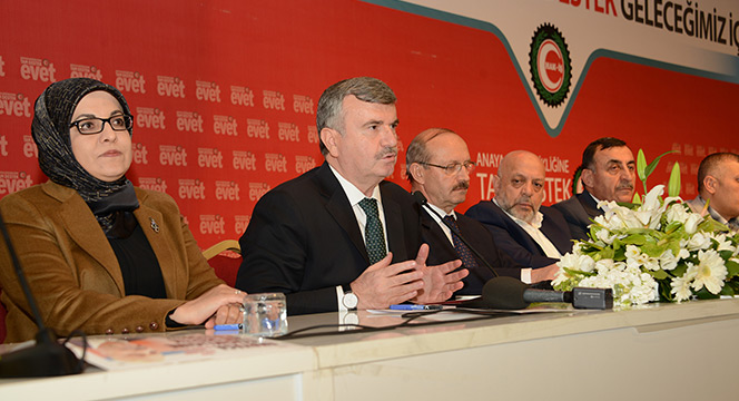 Belediye İşçilerinin Sözleşme Sevinci