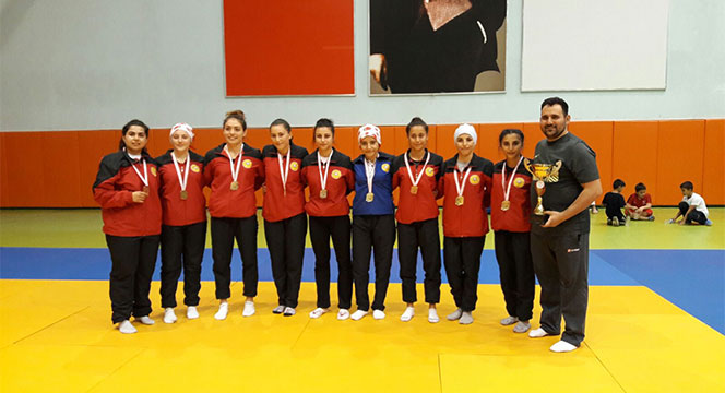 Judoda Konya Büyükşehir Rüzgarı Esti