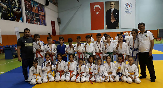 Judoda Konya Büyükşehir Rüzgarı Esti