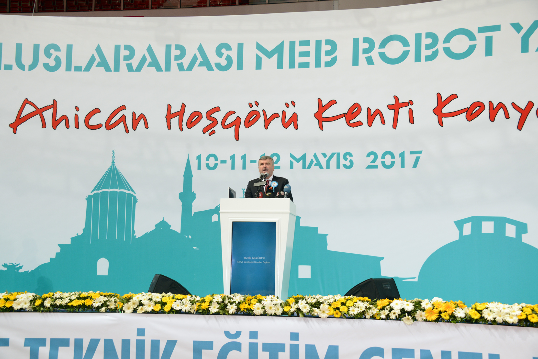 11. Uluslararası MEB Robot Yarışması Konya'da Yapılıyor
