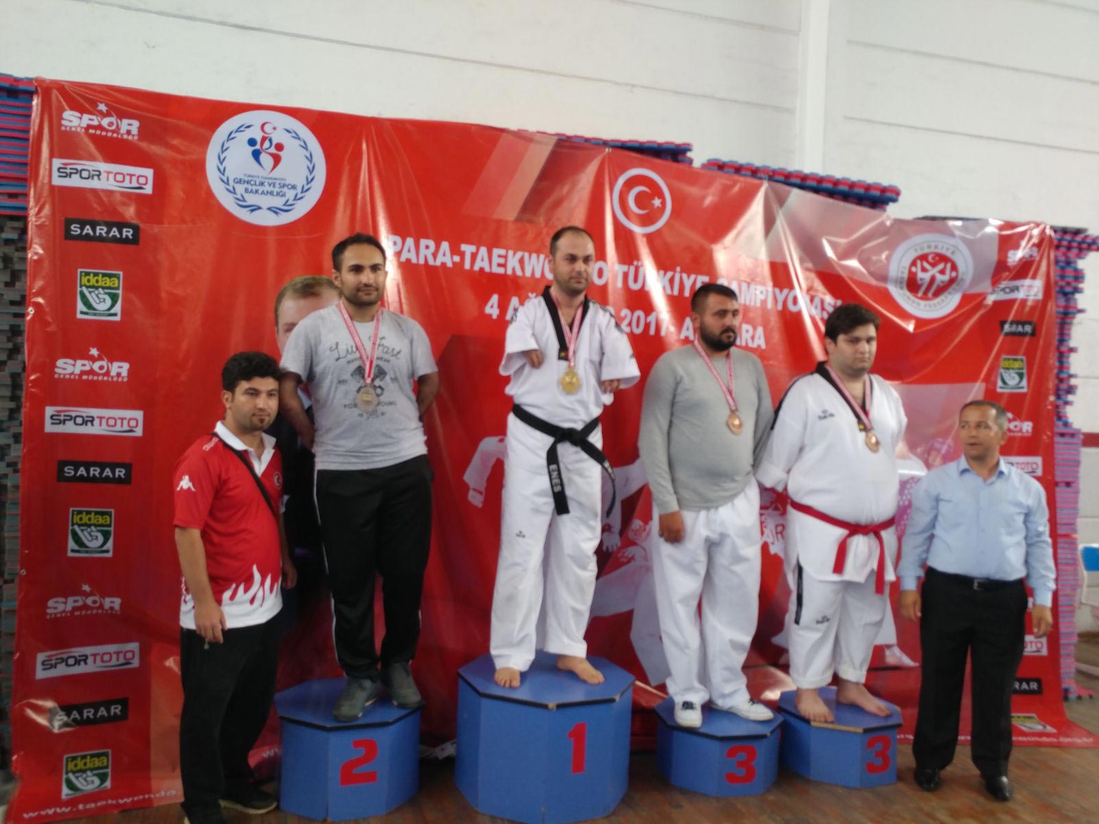 Para-Taekwondoda Birinciyiz