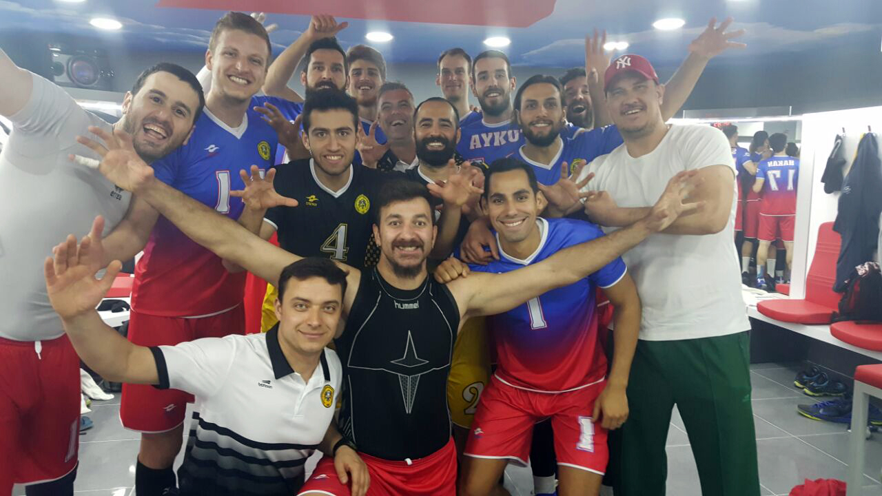 Voleybol Takımımız Finallerde