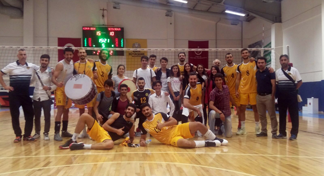 Voleybolda Lige İkide İki Yaparak Başladık