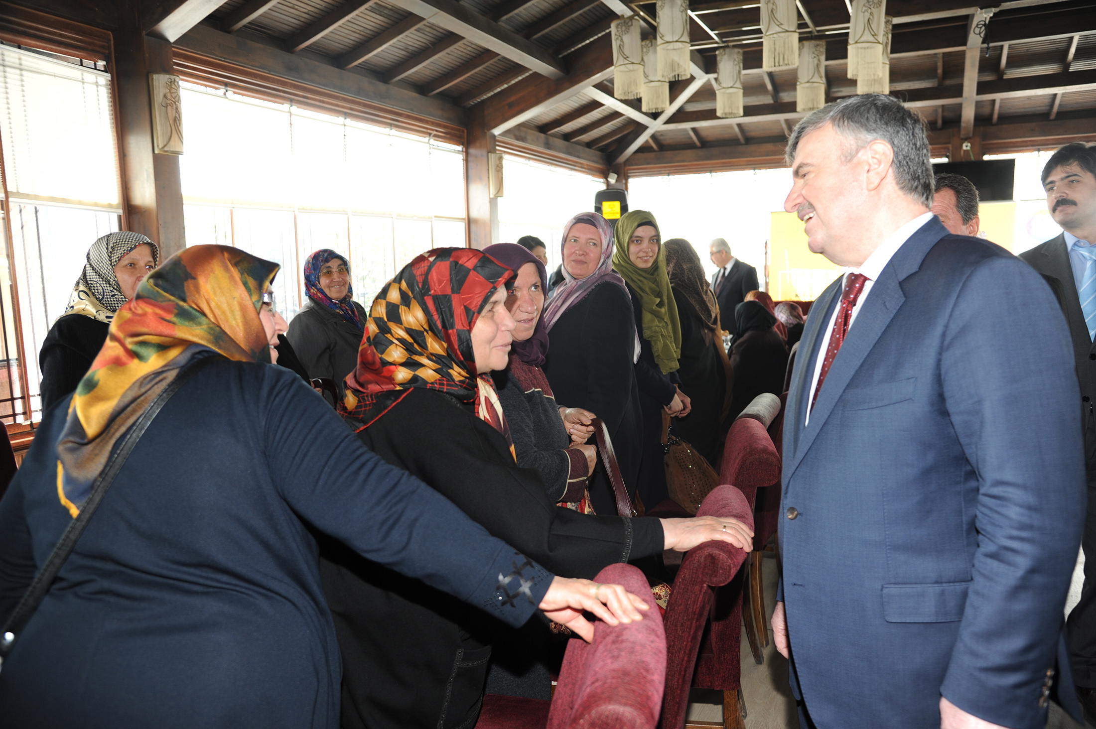 Kadına ve Aileye Hak Ettiği Değeri Verelim