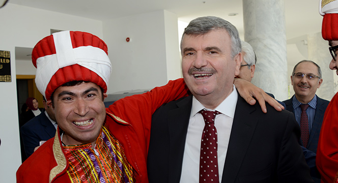 Zihinlerdeki Engelleri Kaldırmak İçin Çalışmalıyız