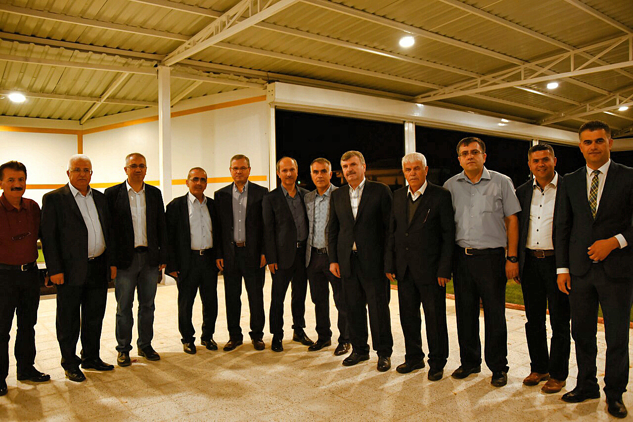 Esnaf Odalarından Başkan Akyürek'e Ahi Sancağı
