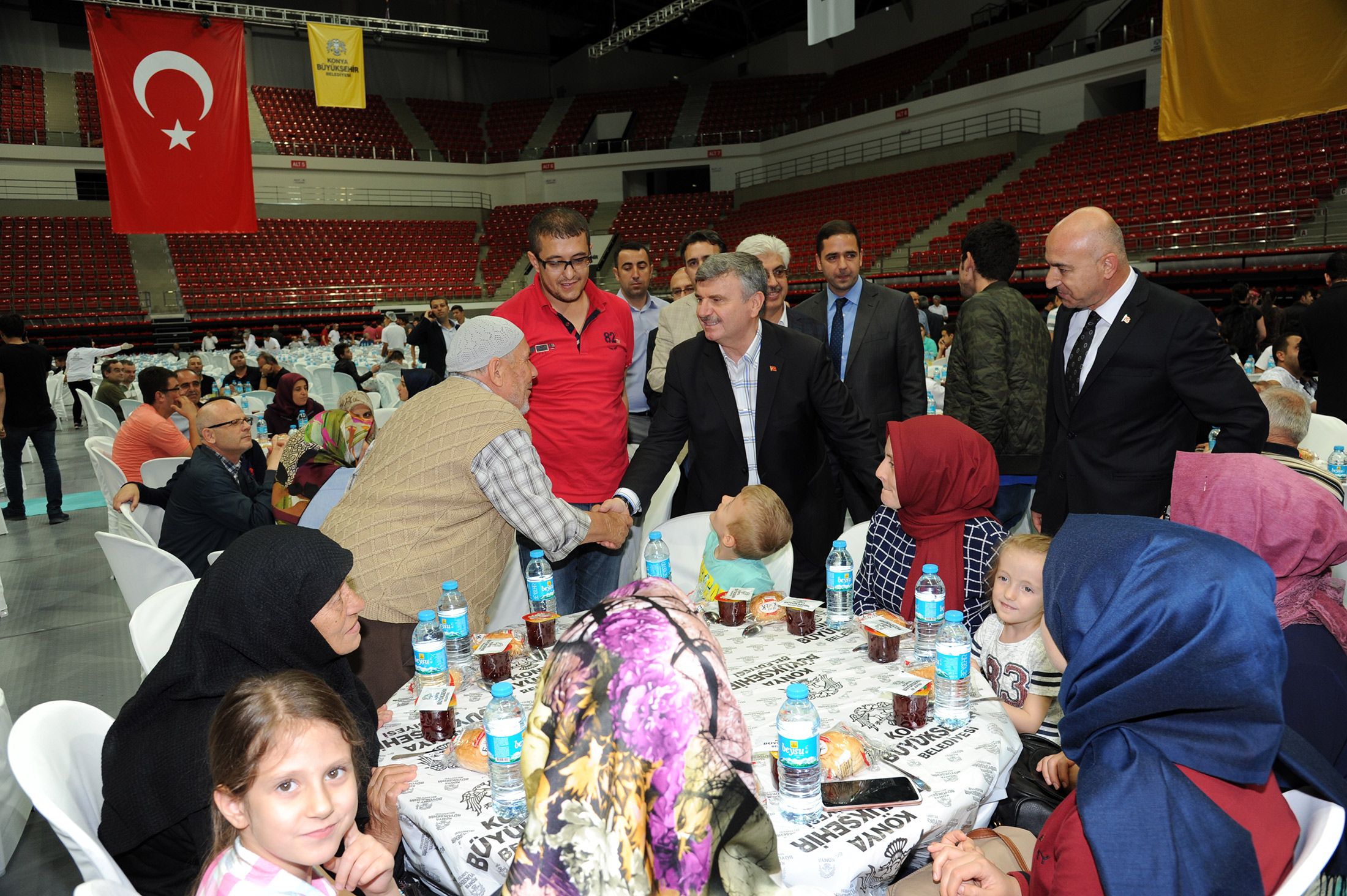 İslam Ümmeti Kaybettiği Yitiğini Arıyor