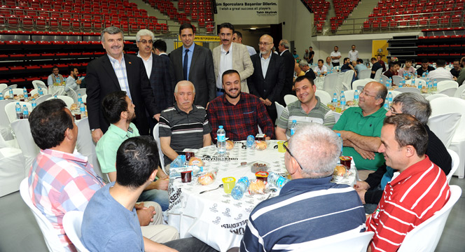 İslam Ümmeti Kaybettiği Yitiğini Arıyor