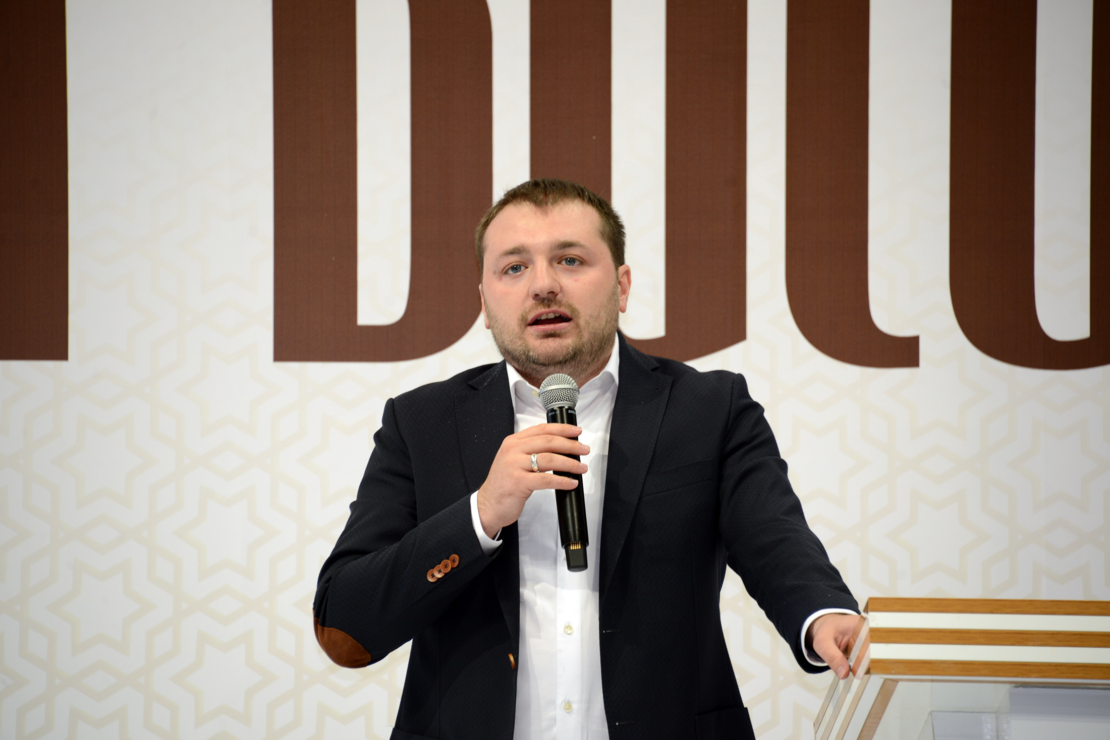 Başkan Akyürek, İftarda Gençlerle Buluştu