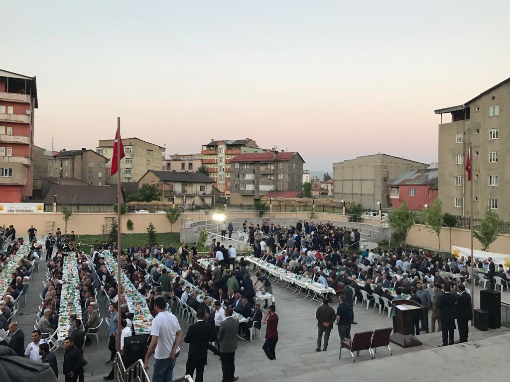 Konya'dan Yüksekova'ya Gönül Köprüsü