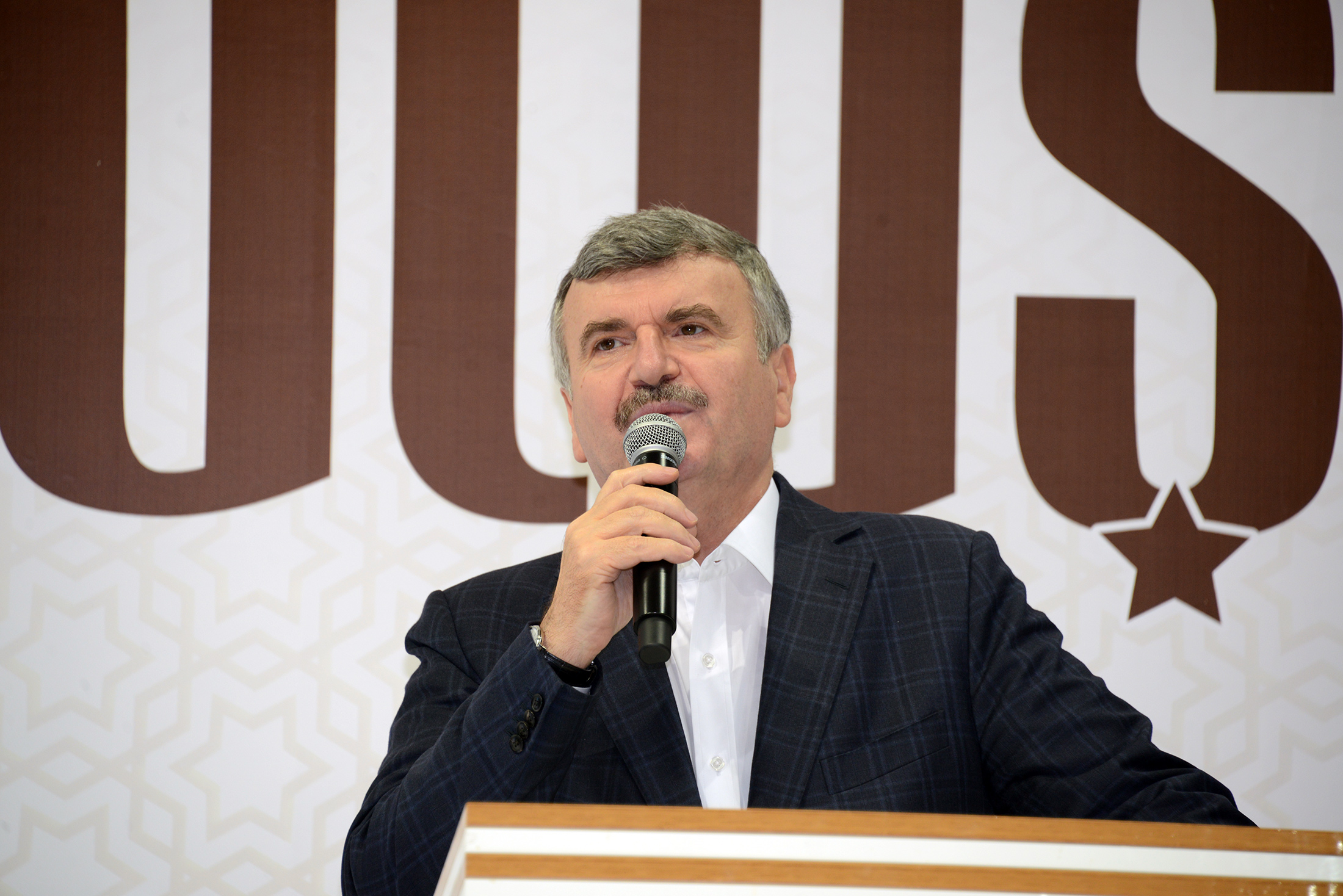 Berber ve Kuaför Esnafı Büyükşehir'in İftarında Buluştu 