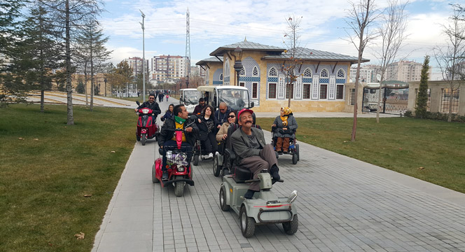 Başkan Akyürek Engelli Dernek Temsilcileri ve Üyeleriyle Buluştu