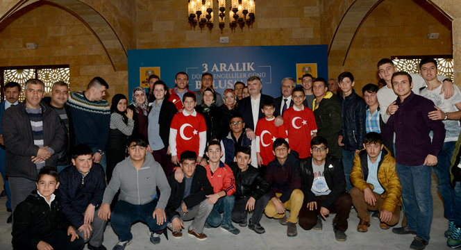 Başkan Akyürek Engelli Dernek Temsilcileri ve Üyeleriyle Buluştu