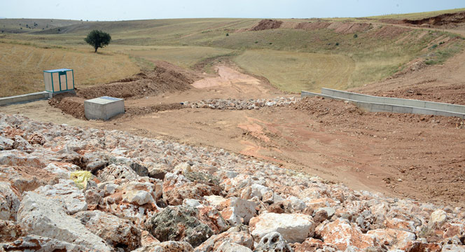 Büyükşehir'in Sulama Göleti Yatırımları Devam Ediyor