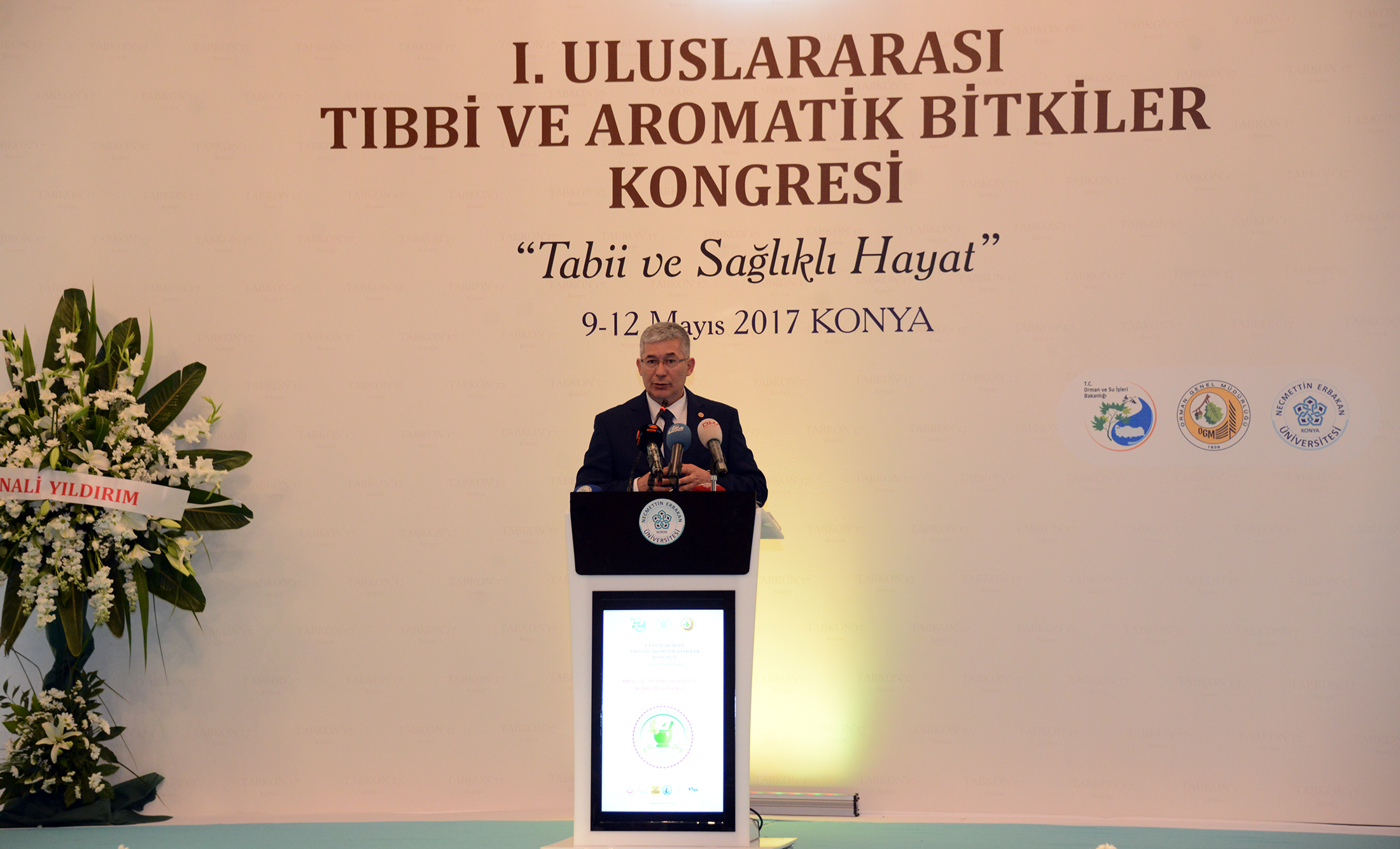 Uluslararası Tıbbi ve Aromatik Bitkiler Kongresi Konya'da