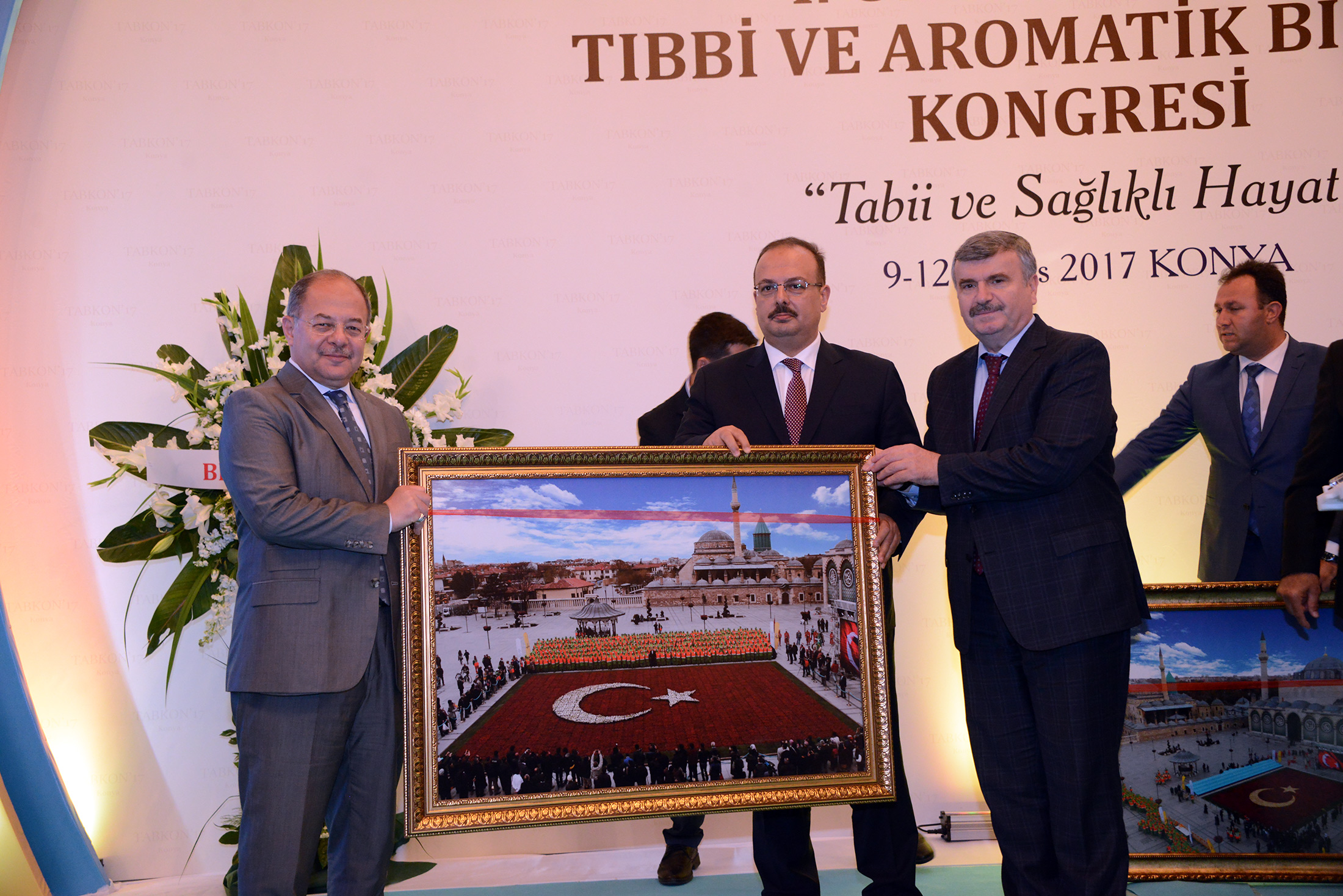 Uluslararası Tıbbi ve Aromatik Bitkiler Kongresi Konya'da