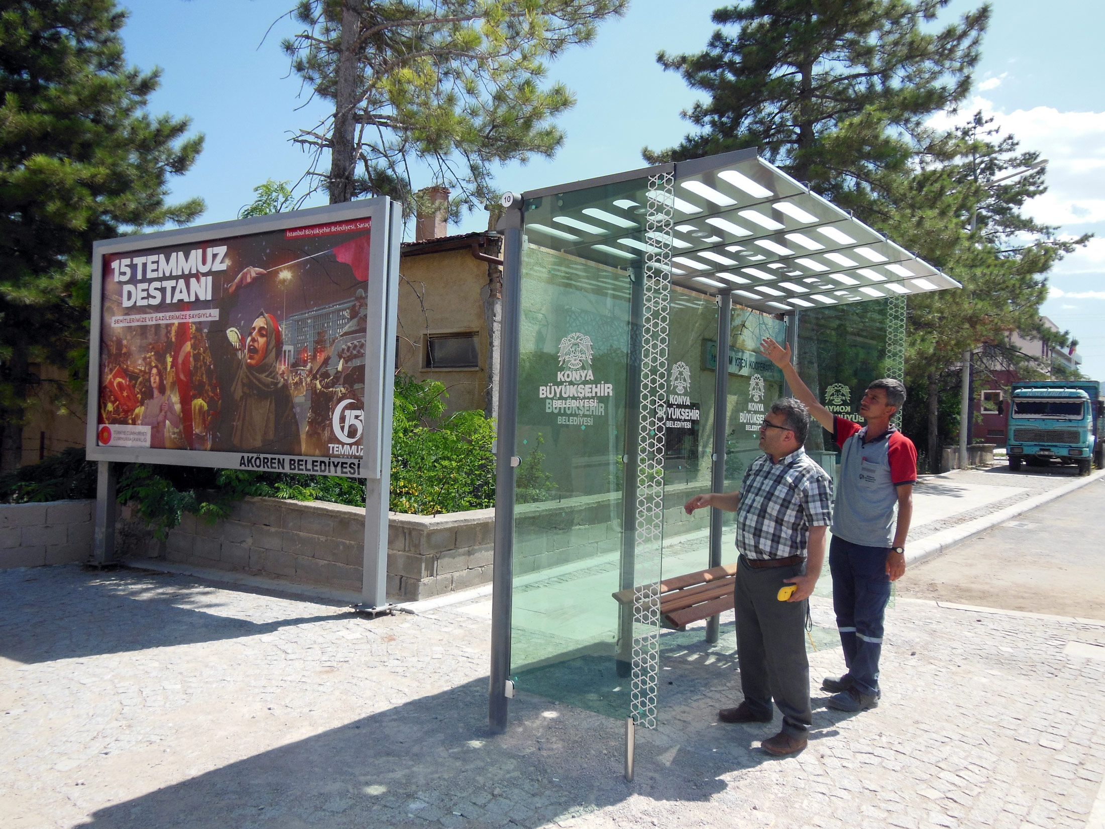 İlçelere Modern Otobüs Durakları Yapılıyor