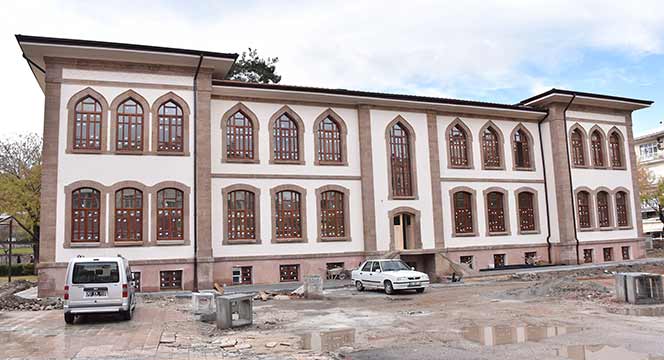 Büyükşehir Tarihi Mekanları Şehre Kazandırıyor