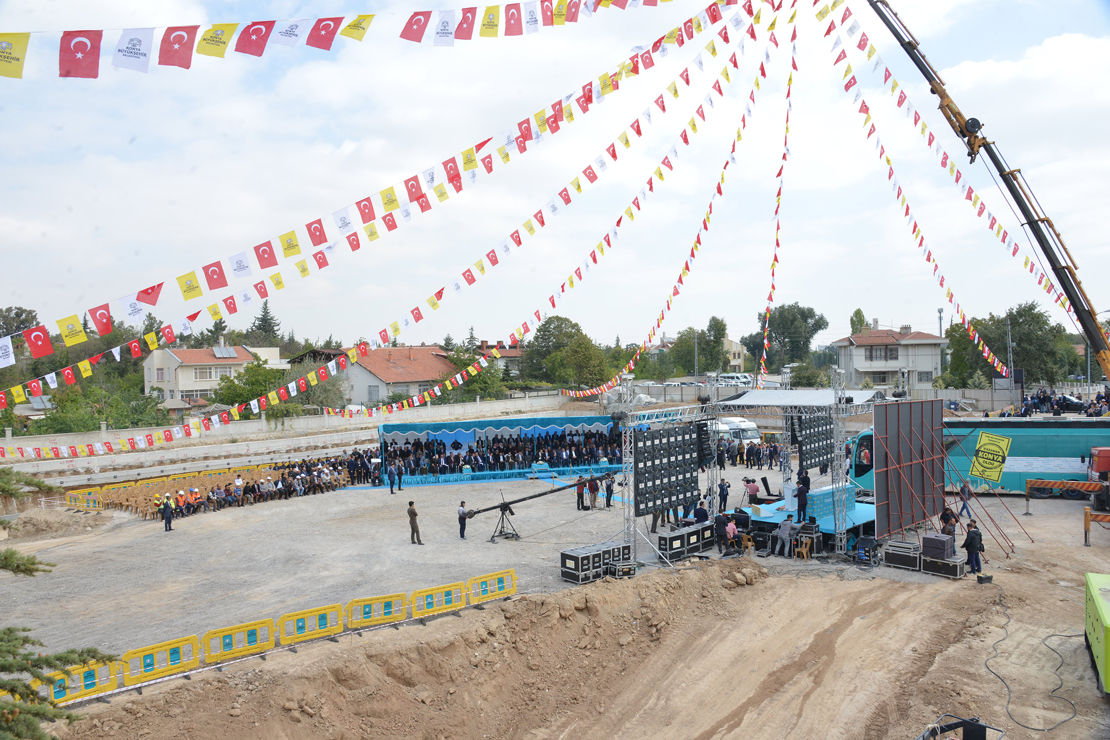 Meram Son Durak Katlı Yeraltı Otoparkının Temeli Atıldı