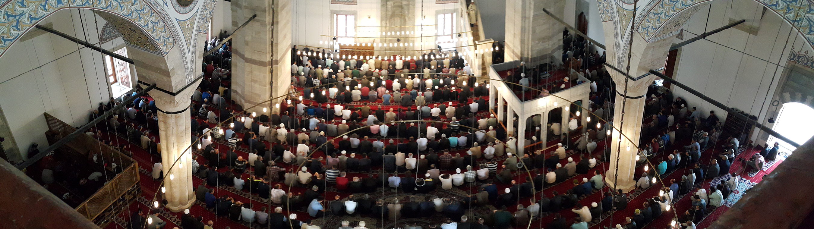 Tarihi Sultan Selim Camii Yeniden İbadete Açıldı