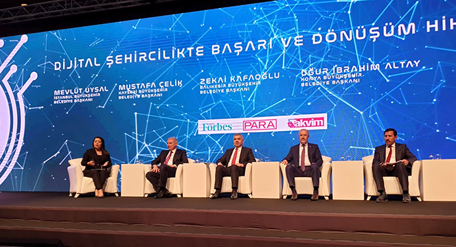 Dijital Şehircilik Zirvesi'nde Konya Anlatıldı