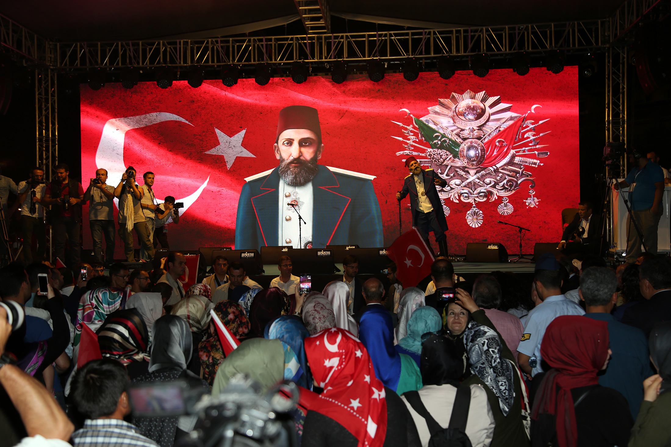 15 Temmuz'un İkinci Yılında On Binlerce Konyalı Nöbette Buluştu