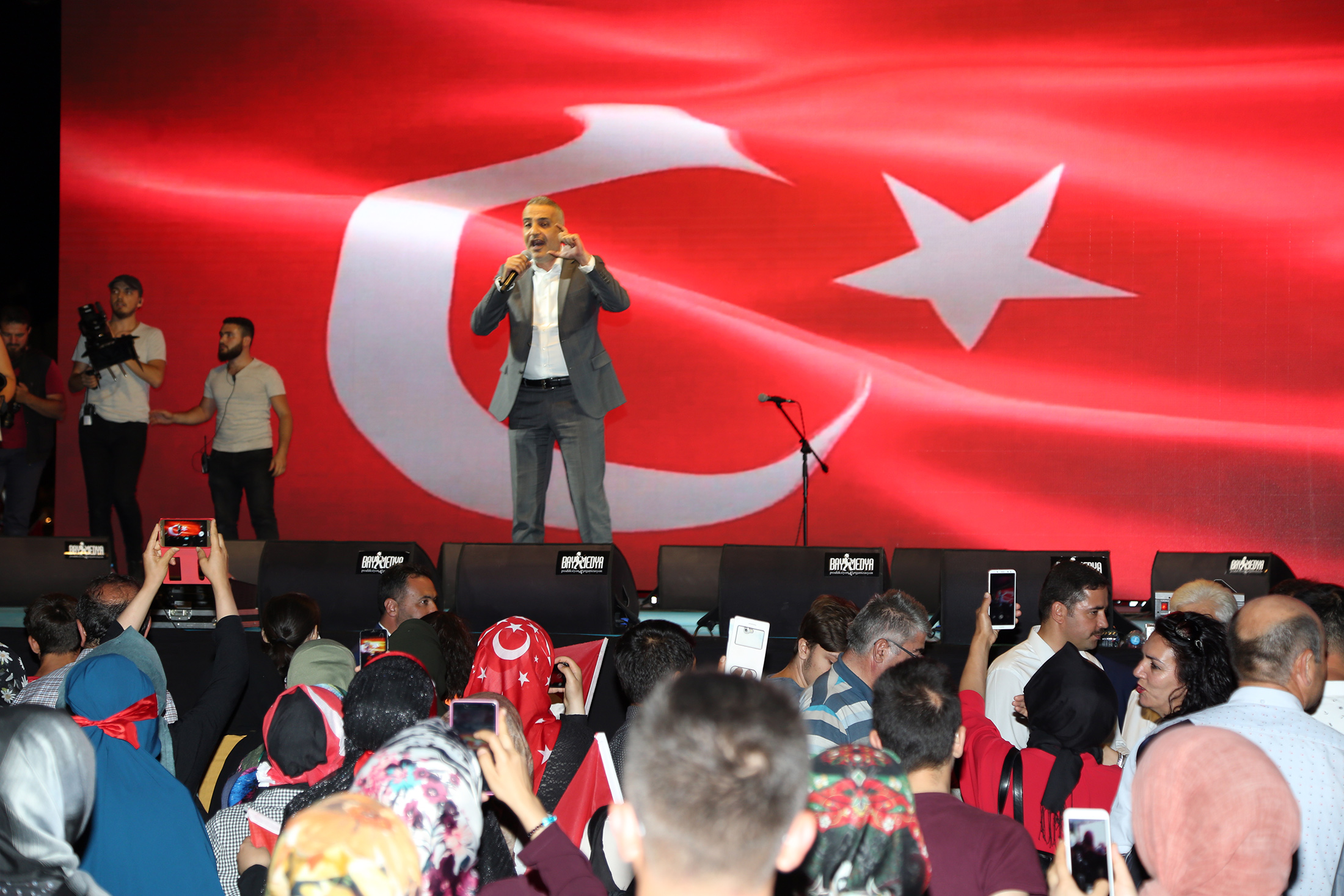 15 Temmuz'un İkinci Yılında On Binlerce Konyalı Nöbette Buluştu