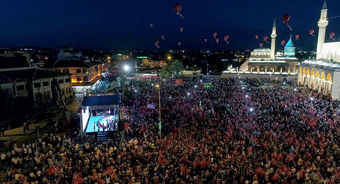 15 Temmuz'un İkinci Yılında On Binlerce Konyalı Nöbette Buluştu