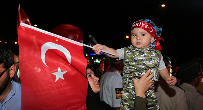 15 Temmuz'un İkinci Yılında On Binlerce Konyalı Nöbette Buluştu