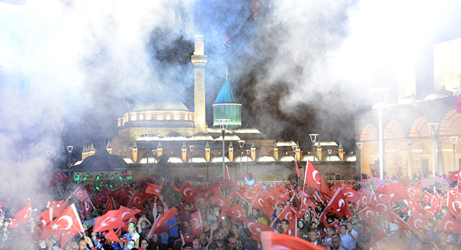 15 Temmuz'un İkinci Yılında On Binlerce Konyalı Nöbette Buluştu