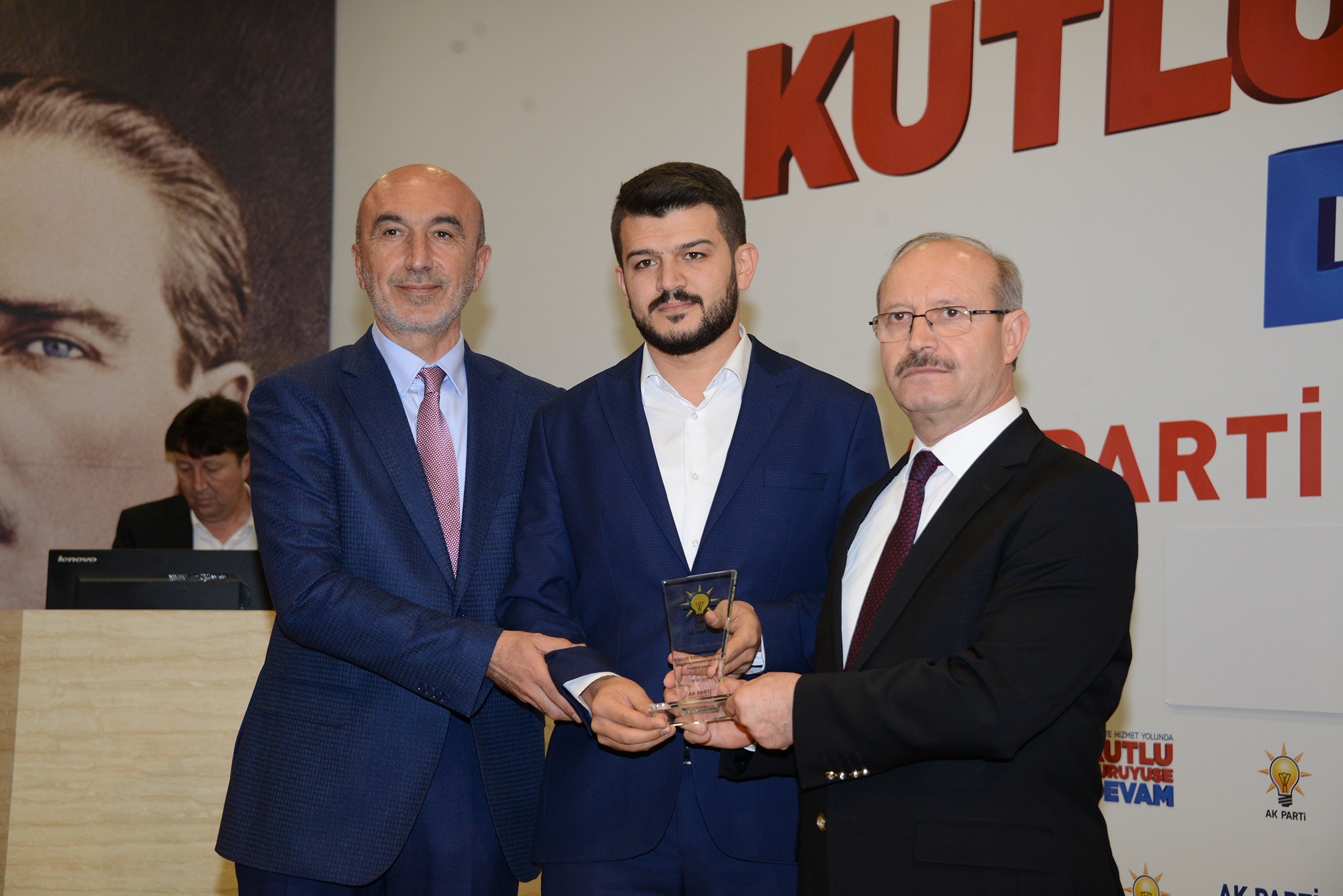 AK Parti İl Danışma Meclisi ve Vefa Programı Düzenlendi