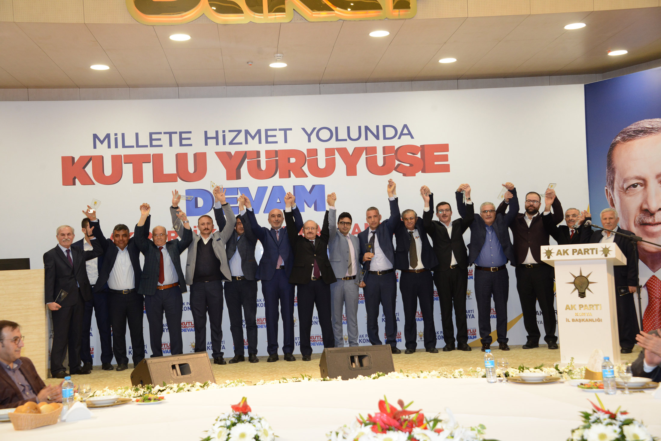 AK Parti İl Danışma Meclisi ve Vefa Programı Düzenlendi