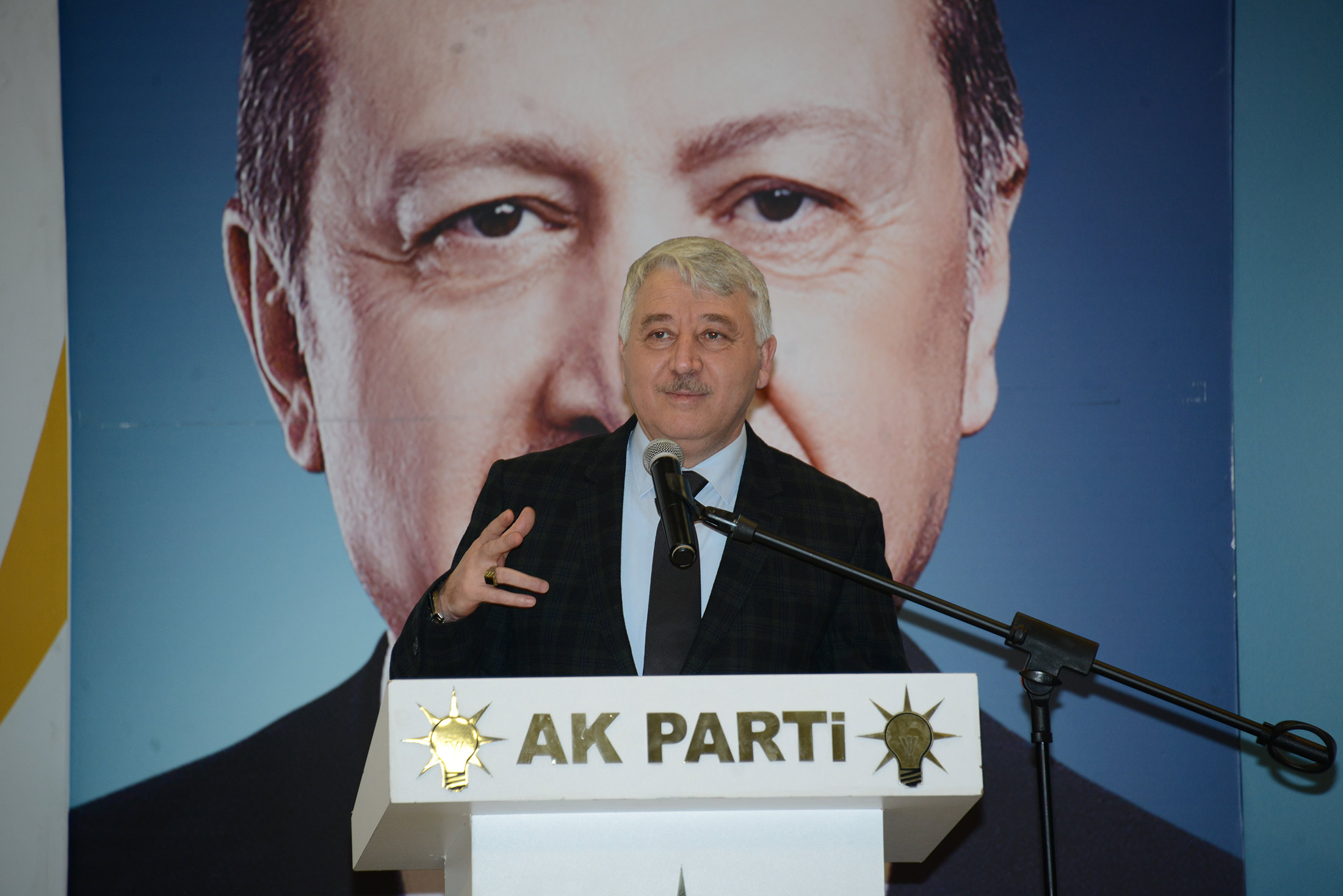 AK Parti İl Danışma Meclisi ve Vefa Programı Düzenlendi