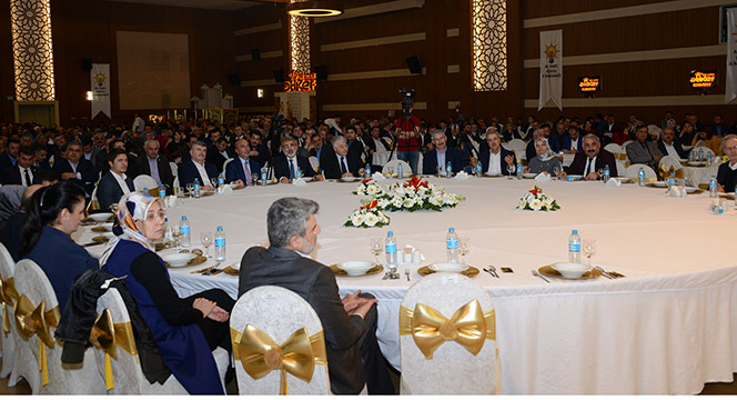 AK Parti İl Danışma Meclisi ve Vefa Programı Düzenlendi