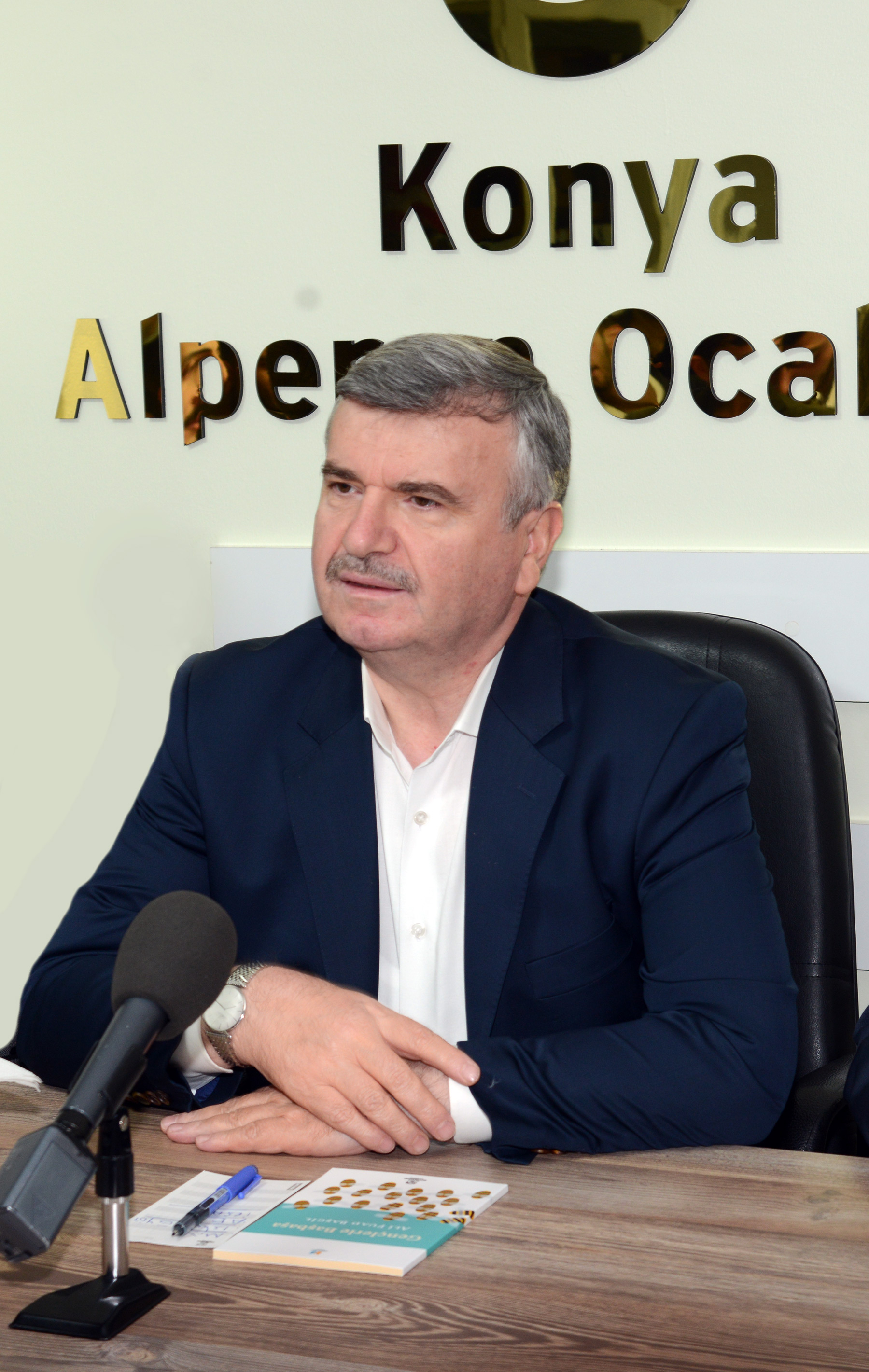 Başkan Akyürek Yesevi Sohbetlerinde Gençlerle Bir Araya Geldi