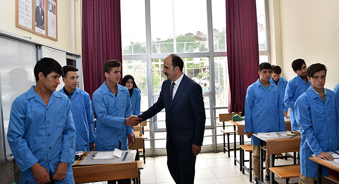 \"Ülkemizin Gelişimine Katkı İçin Çalışıyoruz\"