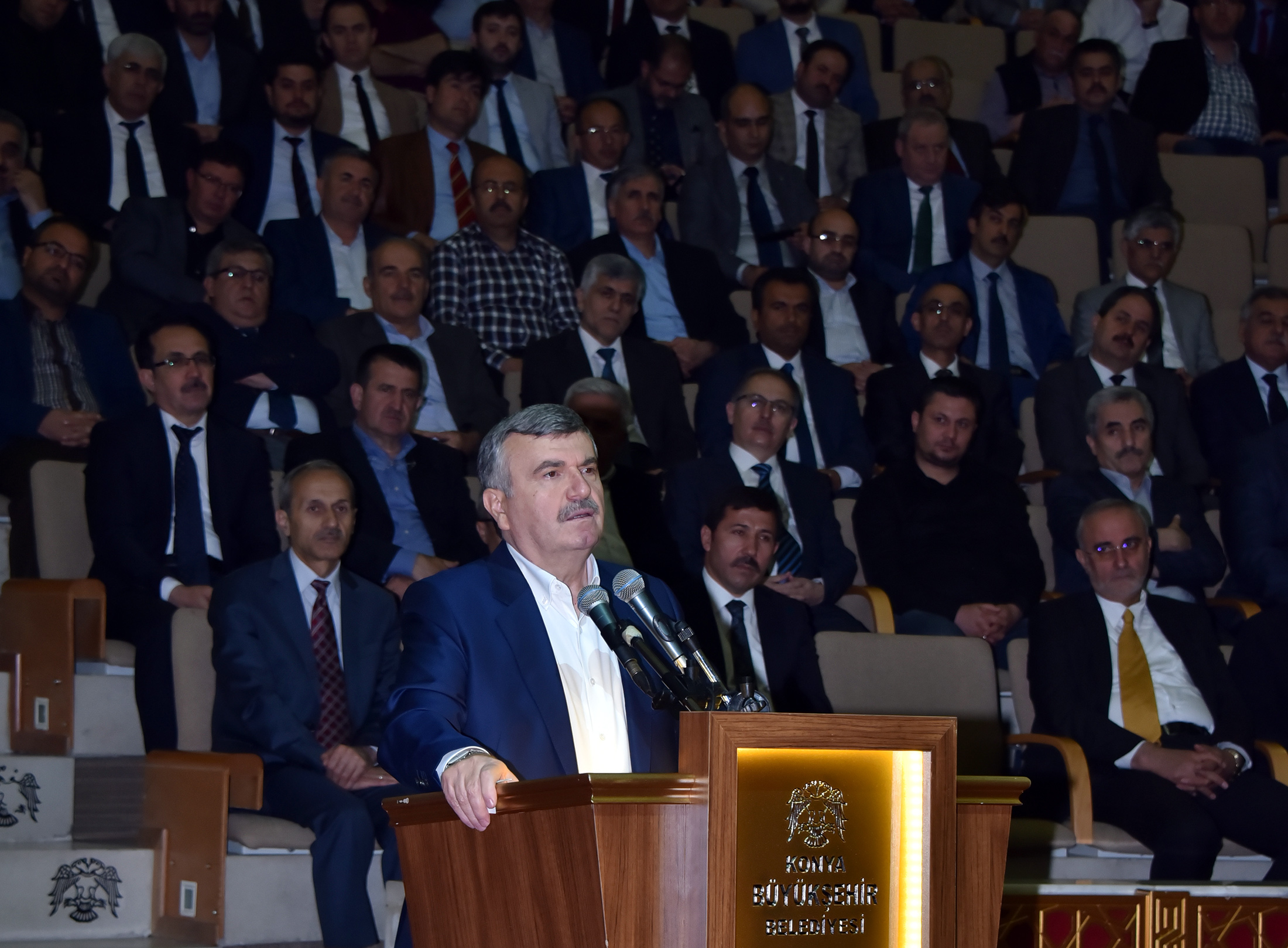 Tahir Akyürek Belediye Personeli ile Vedalaştı