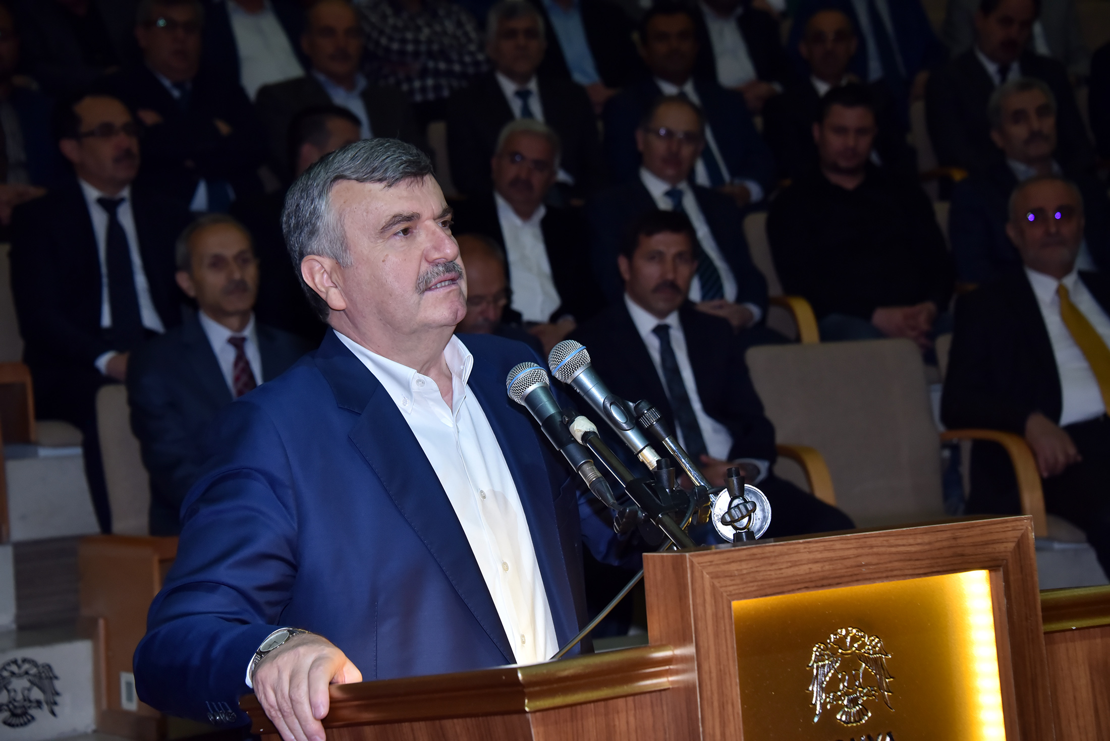 Tahir Akyürek Belediye Personeli ile Vedalaştı