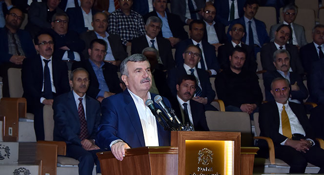 Tahir Akyürek Belediye Personeli ile Vedalaştı