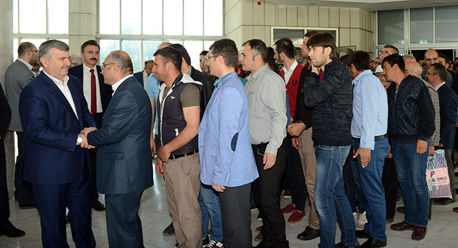 Tahir Akyürek Belediye Personeli ile Vedalaştı