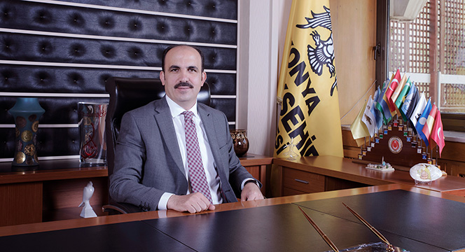 Başkan Altay'a 'Stratejik Vizyon Sahibi Siyasetçi' Ödülü