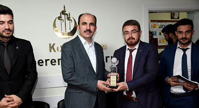 Başkan Altay, Yesevi Sohbetleri'nde Gençlere Seslendi: 'Daha Çok Çalışacağız'