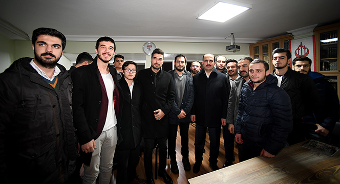 Başkan Altay, Yesevi Sohbetleri'nde Gençlere Seslendi: 'Daha Çok Çalışacağız'