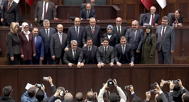 AK Parti'nin Konya Büyükşehir Adayı Başkan Uğur İbrahim Altay Oldu
