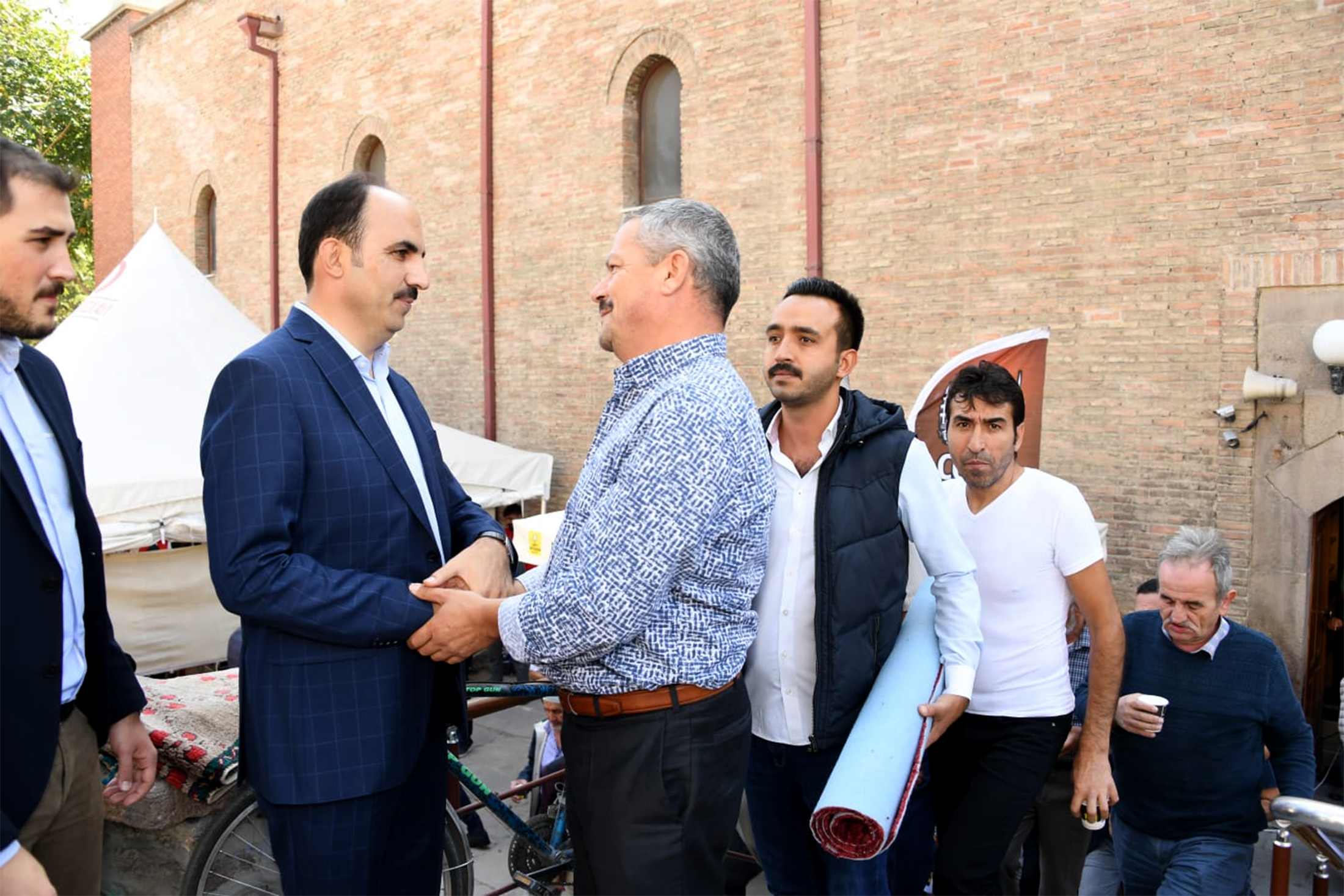 Başkan Altay İplikçi Camii'nde Vatandaşlarla Buluştu