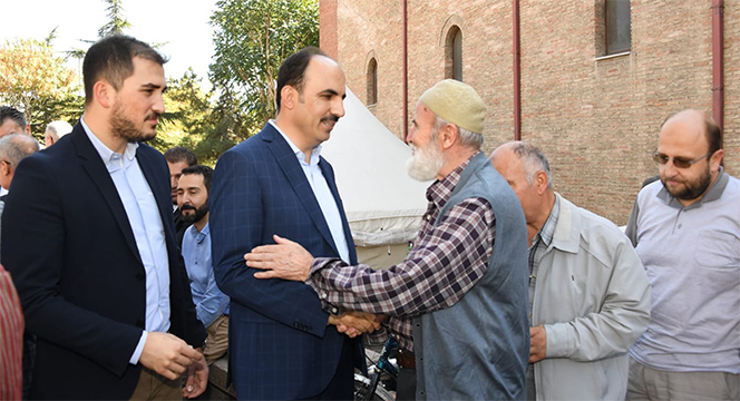 Başkan Altay İplikçi Camii'nde Vatandaşlarla Buluştu