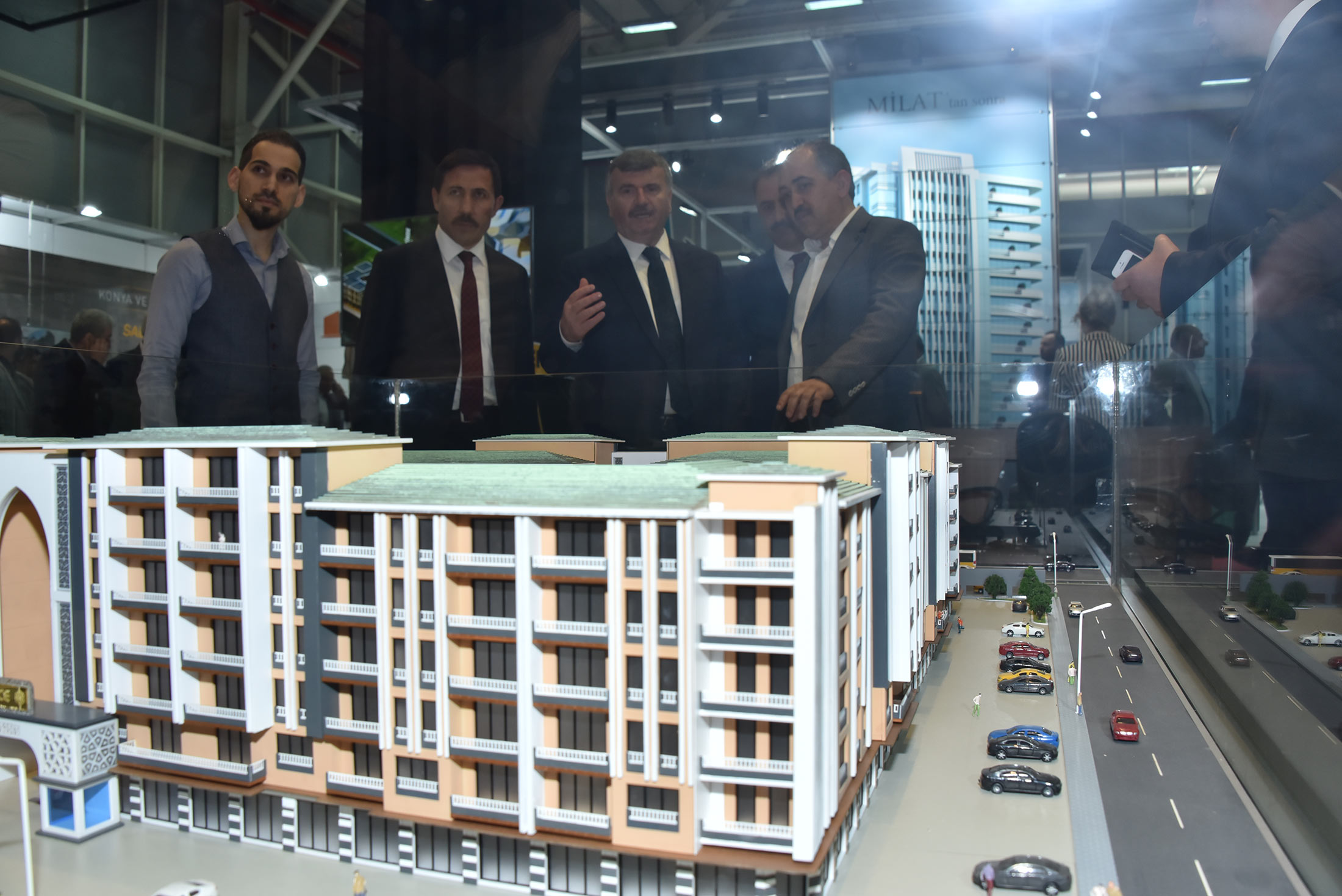 Başkan Akyürek Sektör Temsilcilerini Eş Zamanlı Açılan 4 Fuara Davet Etti