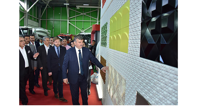 Başkan Akyürek Sektör Temsilcilerini Eş Zamanlı Açılan 4 Fuara Davet Etti
