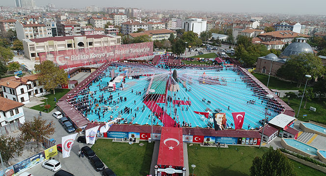 İşyurtları Kurumu'nun Ürün ve El Sanatları Fuarı Konya'da Açıldı 