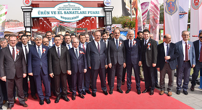 İşyurtları Kurumu'nun Ürün ve El Sanatları Fuarı Konya'da Açıldı 